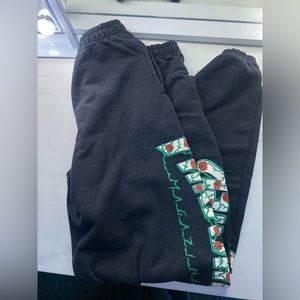 Thrasher sweats